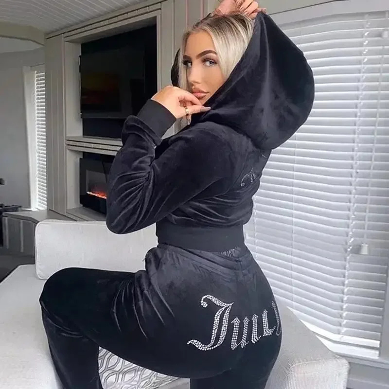 Winter Clothing Pk - 2025 ใหม่ฤดูหนาว Juicy Coutoure ผู้หญิงกํามะหยี่เพชรแขนยาวกางเกง Hoodie