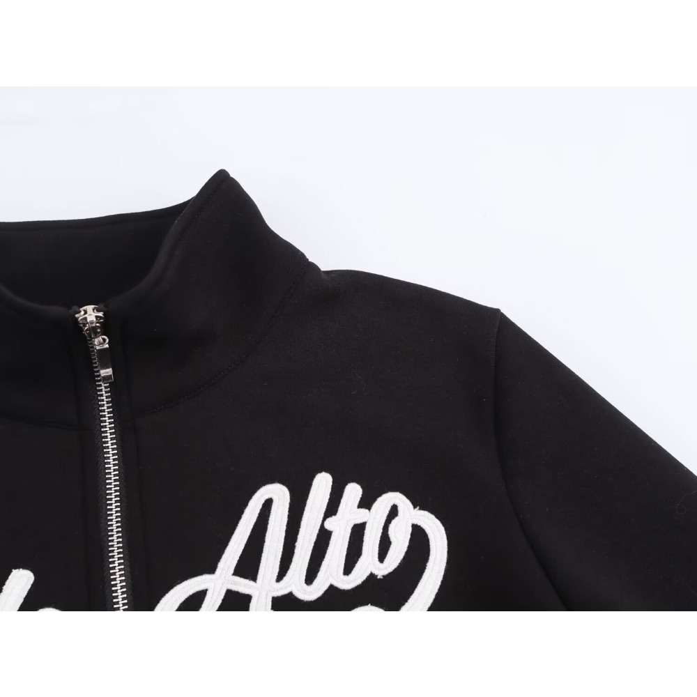 Casual Women's Black Varsity S - Winter Clothing Pk บทวิจารณ์และราคา